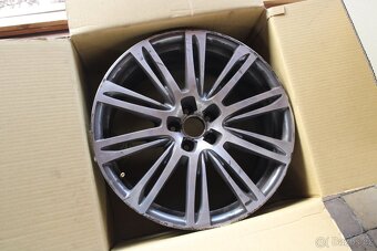 Originál Audi ALU kola 9JX20H2 ET37 - 3