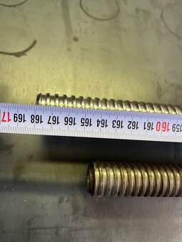 2x bench osa pro závaží s otvorem 25mm - 30mm - 3