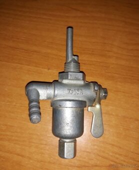 Relé dobíjení benzinový ventil KP-15A klakson sedlo - 3