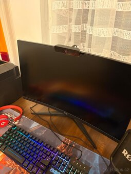 🎄 Ideální vánoční dárek – herní PC HAL3000 + 27” QHD 165 Hz - 3