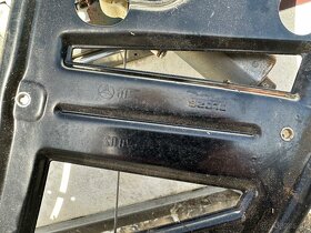 Zadní boční okna Mercerdes Benz - 3