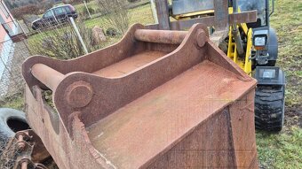 Lopata Volvo S70 - 3