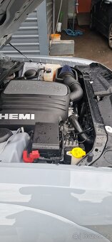 Dodge Challenger 5,7 widebody Hellcat - 3