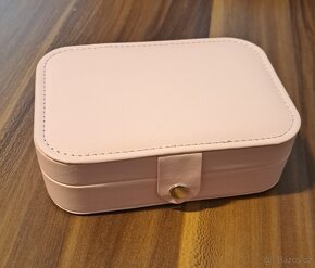 Nová přenosná šperkovnice - 3