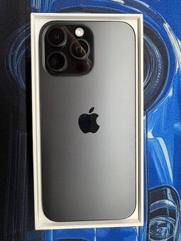 iPhone 16 Pro Max 256gb - Apple watch 11 46mm - 3