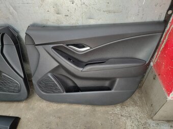 Tapeci Hyundai ix20 - 3