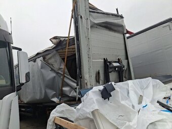 Návěs Schwarzmuller - 3