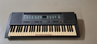 Piáno - Yamaha PSR-200 - 3
