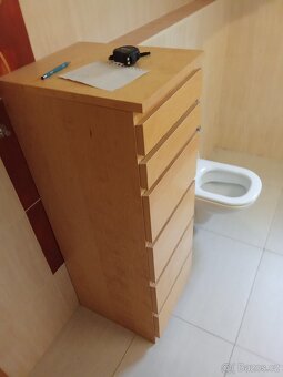 Regál - 3