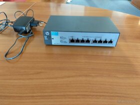 HP 1810-8G Switch (J9449A) - 3
