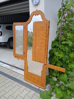 Prodám levně starožitné dřevěné zrcadlo - 3