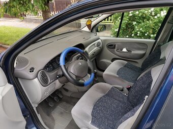 Prodej osobního automobilu Renault Megane Scenic, r.v. 2001 - 3