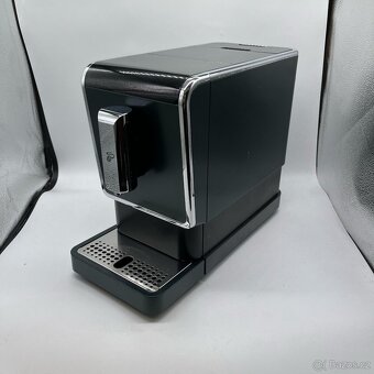 Plnoautomatický kávovar Tchibo Esperto Caffè - 3