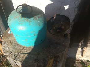 bomba 10 kg 2x, 2.5 kg 1x prázdná + vařič - 3