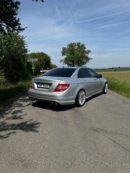 Mercedes C 220 C63 AMG bodykit - 3