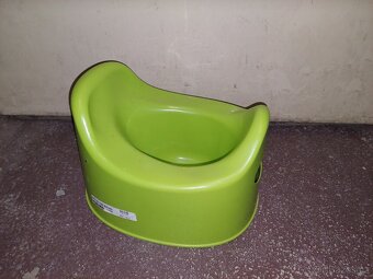 Dětská plastová houpačka a nočník, zelené - 3