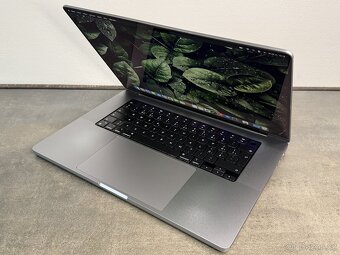 MacBook Pro 16'' 2021 / M1 Pro / 16GB / 512GB SSD - DPH - 3