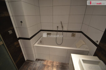 Pronájem 2kk 53m2 +balkon 3m2 P Prosek Terezínská - 3