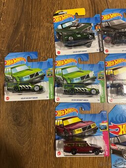Volvo Hotwheels - 3