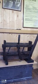 Prodám starožitnou štípačku, patrně na břidlici. - 3