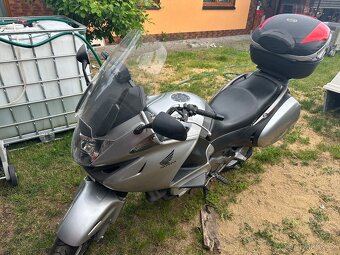 Honda Deauville 700 - 3