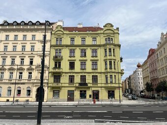 Krásně světlý byt po rekonstrukci o dispozici 3 + KK - 3
