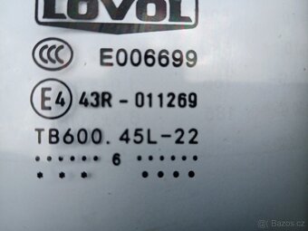 Zadni sklo traktoru Foton TB504 - 3