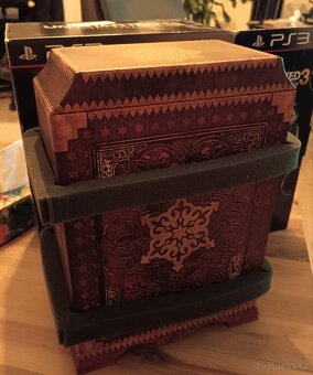 Uncharted 3: Drake's Deception - Collector's Edition - 3