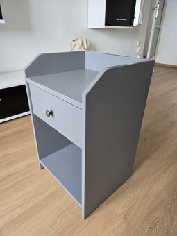 Noční stolek HAUGA (Ikea) - 3