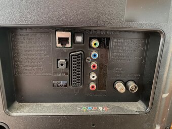 LG 32 SMART TV - 3