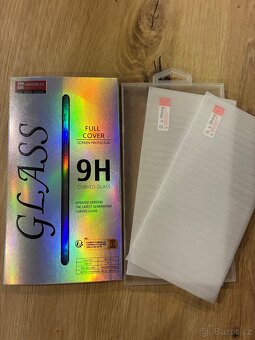 Apple iPhone 11, 128 GB, černý - 3