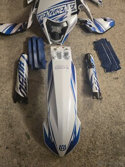 Komplet plasty husqvarna 125 - 3