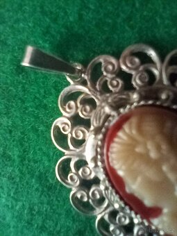 Velká starožitná kamej ve stříbře - přívěsek - 3