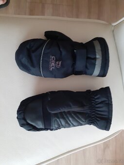 Prodám dětské lyžařské rukavice zn. DIEL, vel. 6,5 - 3