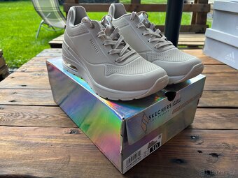 Skechers Million Air (vel. 40) - 3