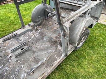 Prodám opískovanou vyvařenou Trabant 601 - 3