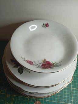 ⚪ Staré talíře. Značené - 3