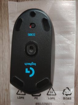 Herní myš Logitech G 305 - 3