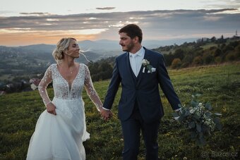 Svatební šaty + závoj - 3