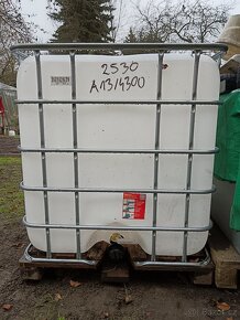 IBC Kontejner Nádrž Dešťovka na vodu aj.1000 litrů - 3