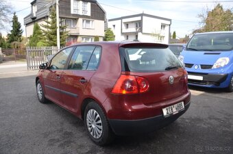 Volkswagen Golf V 1.4i 59KW - 3