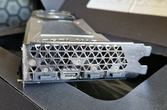 ASUS GeForce GTX 1080Ti Founders Edition 11GB - 3
