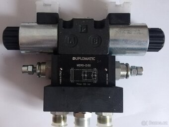 HYDRAULICKÝ ROZVADĚČ 24V DUPLOMATIC - 3