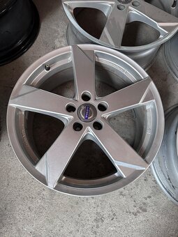 Sada alu kol R18 Volvo V60/S60 - 3