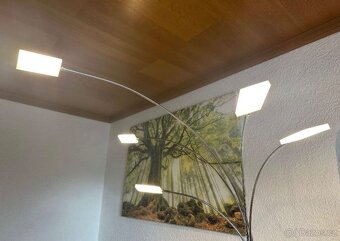 Moderní kvalitní LED lampa - 3