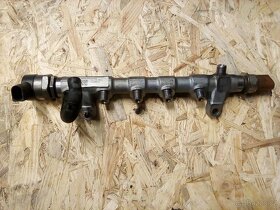 DÍLY MOTORRU 2.0TDI 125KW KOD: CFGB - 3
