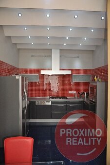 PRONÁJEM 3+1, o výměře 105 m2, v centru Jihlavy KRYTÝ BAZÉN - 3