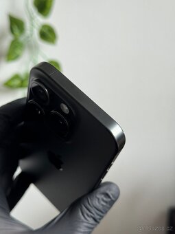 iPhone 15 Pro 512GB černý - 3