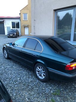 BMW e39 528i - 3
