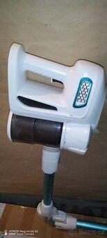Prodám... VYSAVAČ-ECG VT 5220 2v1 Flex Clean.. - 3